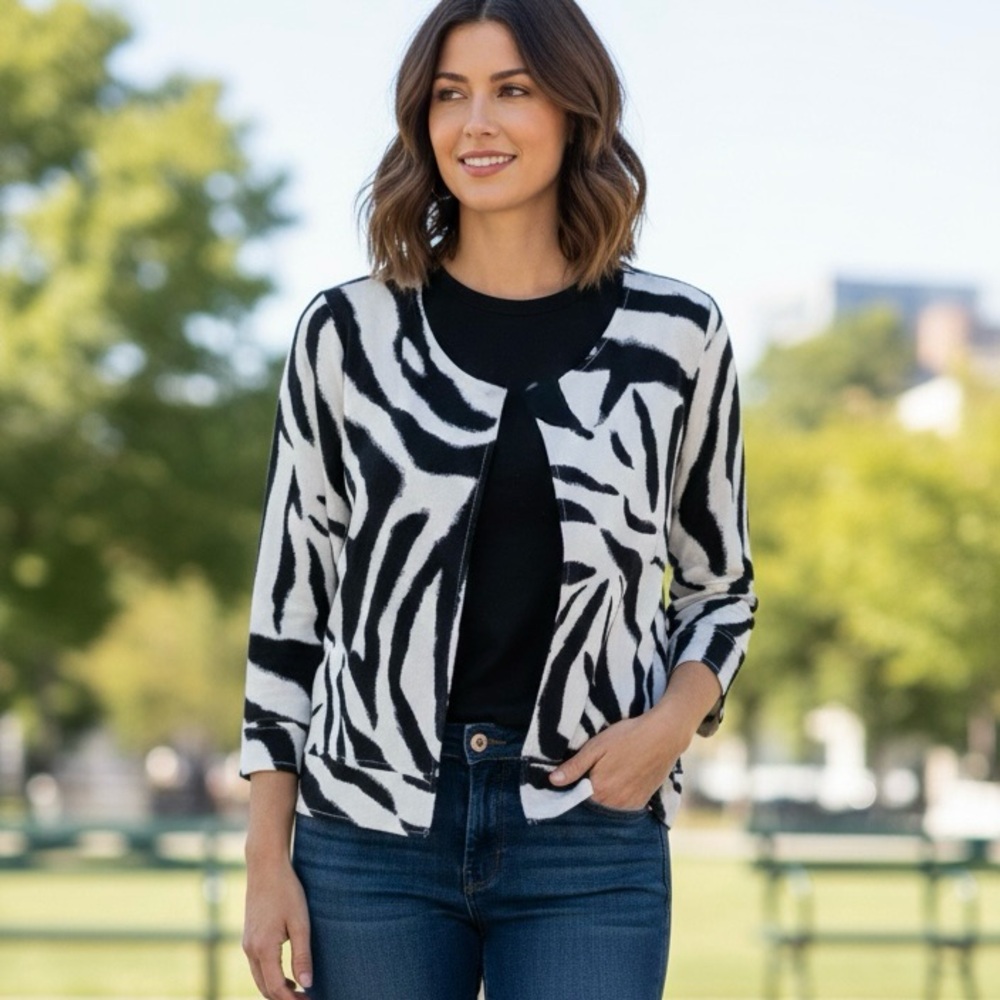 For Cynthia Black and White Fun Zebra Print Blazer Swing Jacket size medium